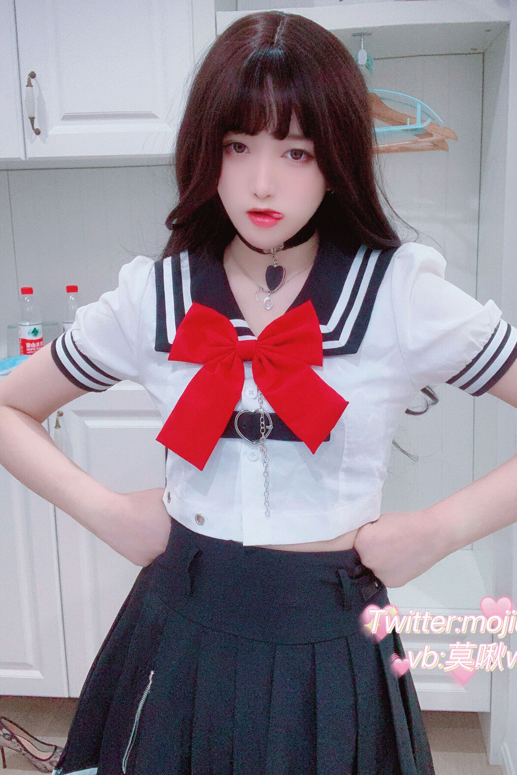 Coser@小青茗 – 露脸JK定制红色丝袜 (33P) Cover Photo
