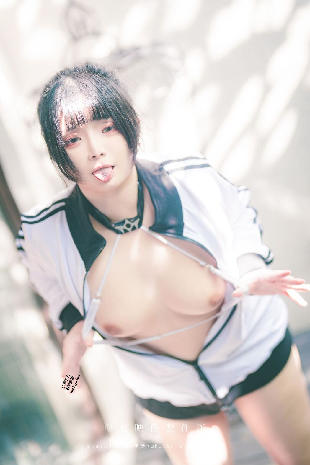 Coser@落落Raku &#8211; 锻炼日 Exercise Day (62P &#8211; 1V)
