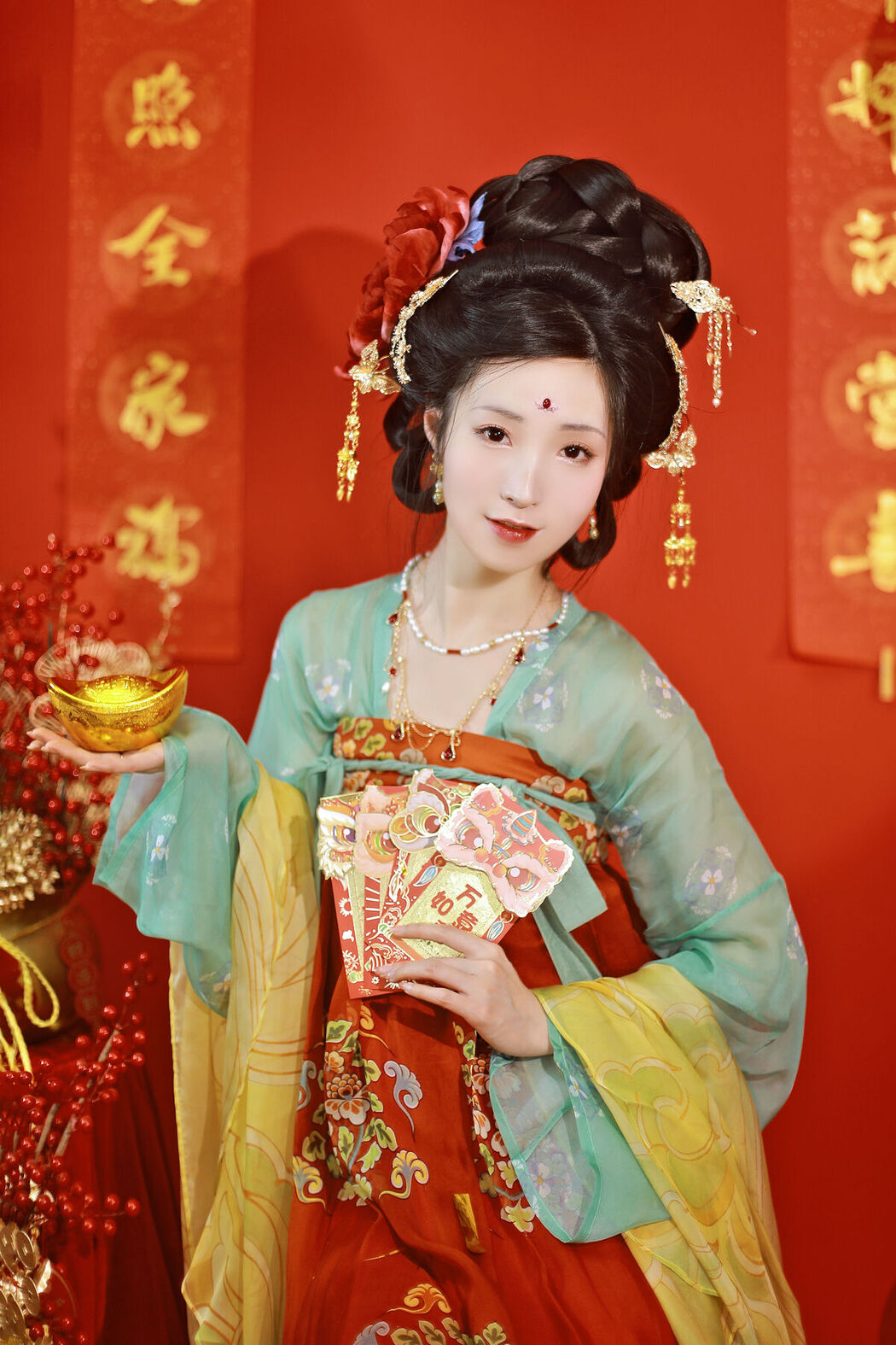 YiTuYu艺图语 Vol.8152 李猜 (23P)