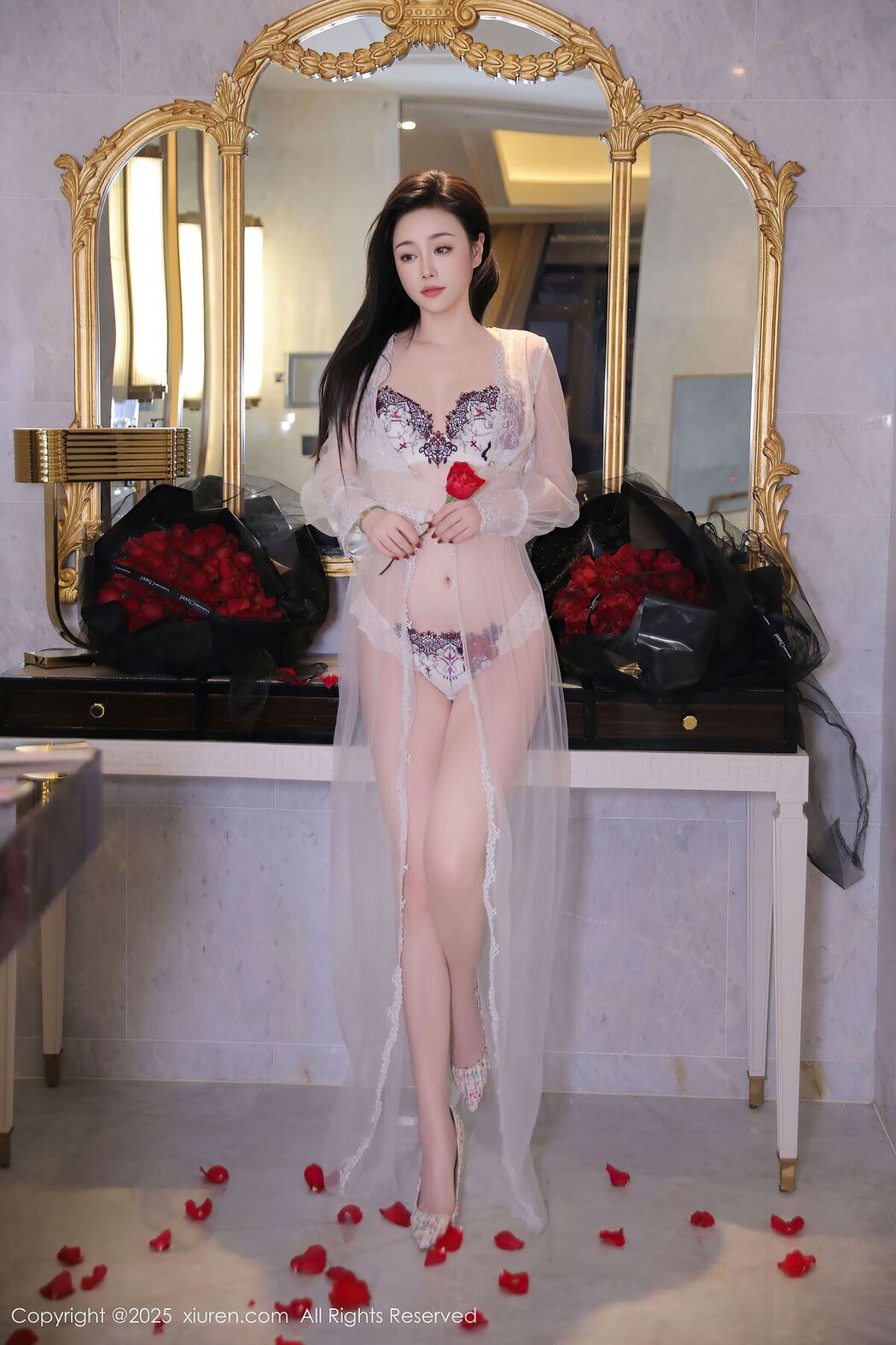 XiuRen秀人网 No.9963 乔娜娜 (49P)