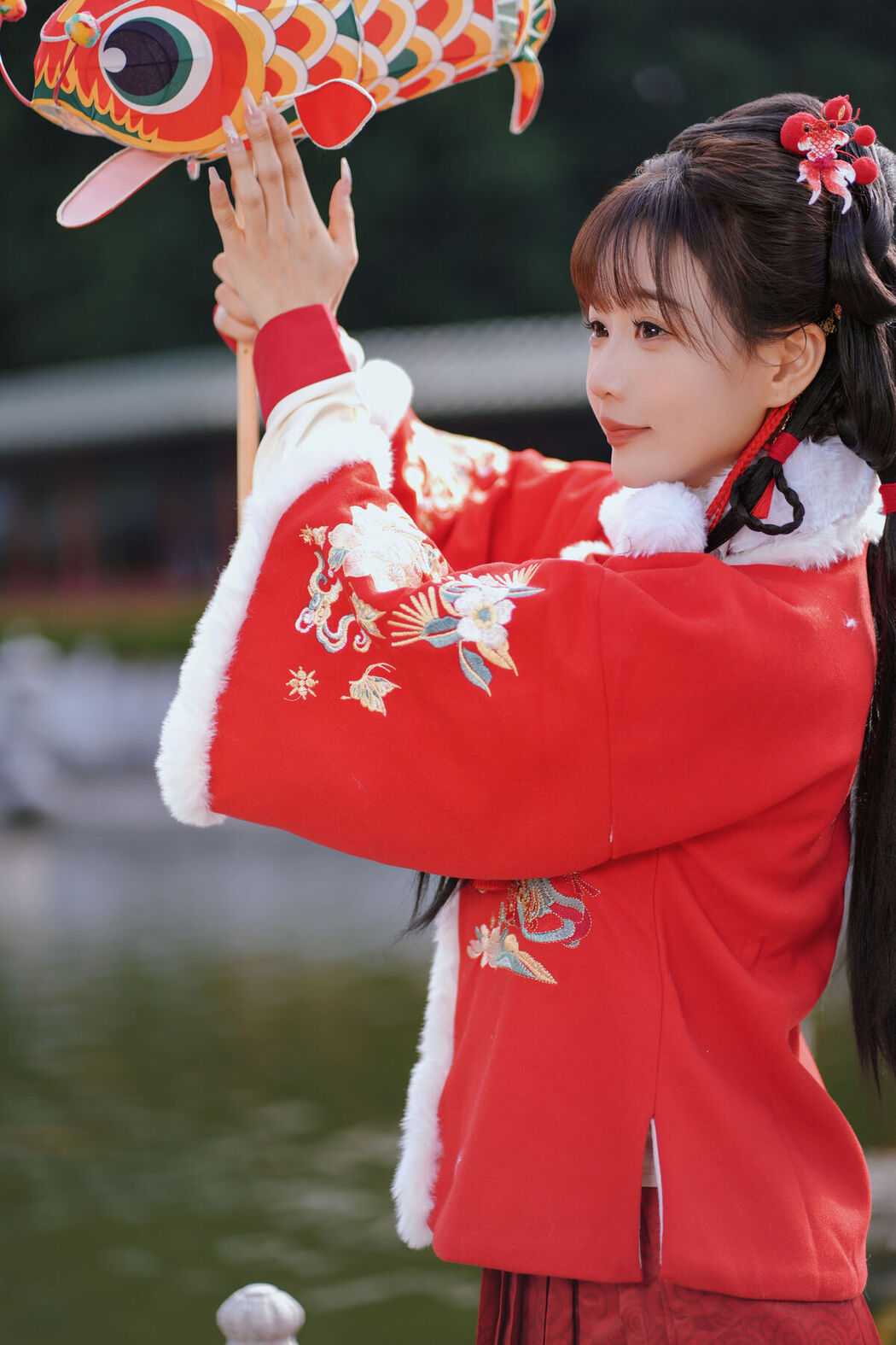 YiTuYu艺图语 Vol.8149 甜心小鹿 (27P)
