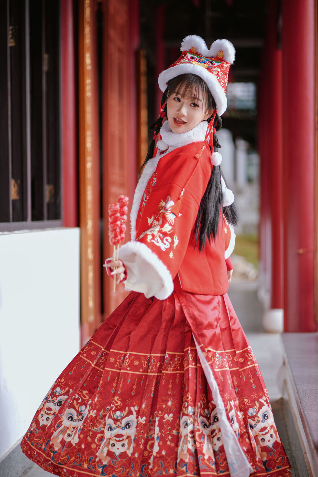 YiTuYu艺图语 Vol.8149 甜心小鹿 (27P)