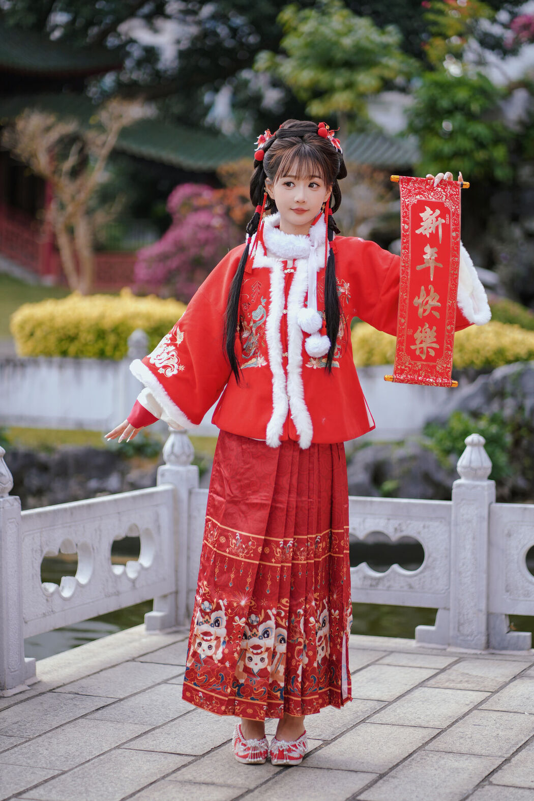 YiTuYu艺图语 Vol.8149 甜心小鹿 (27P)