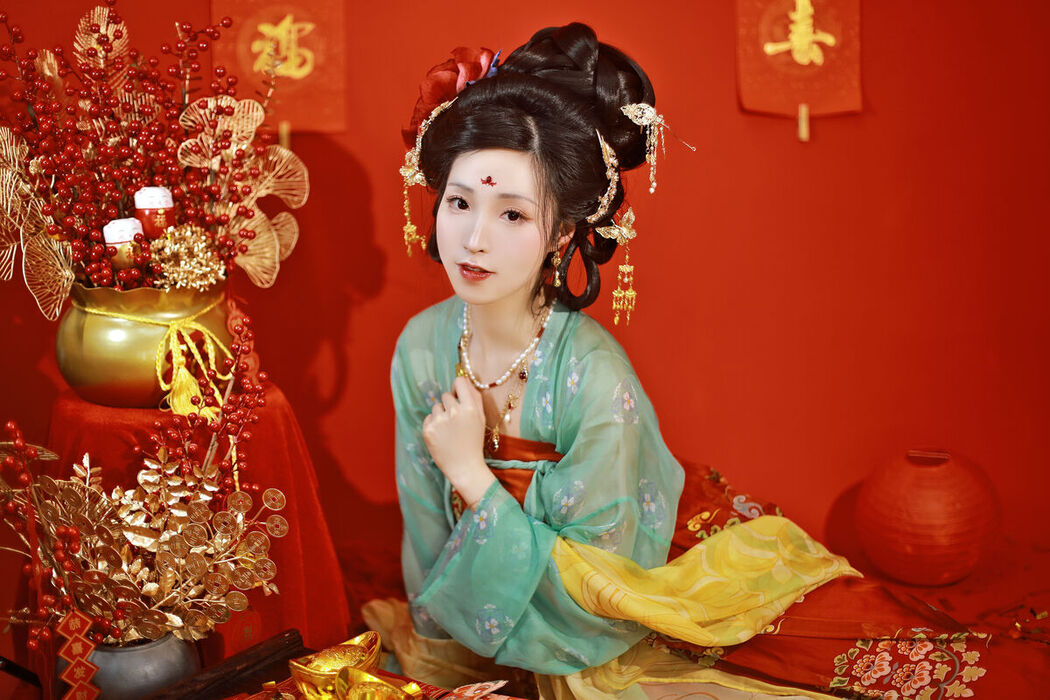 YiTuYu艺图语 Vol.8152 李猜 (23P)