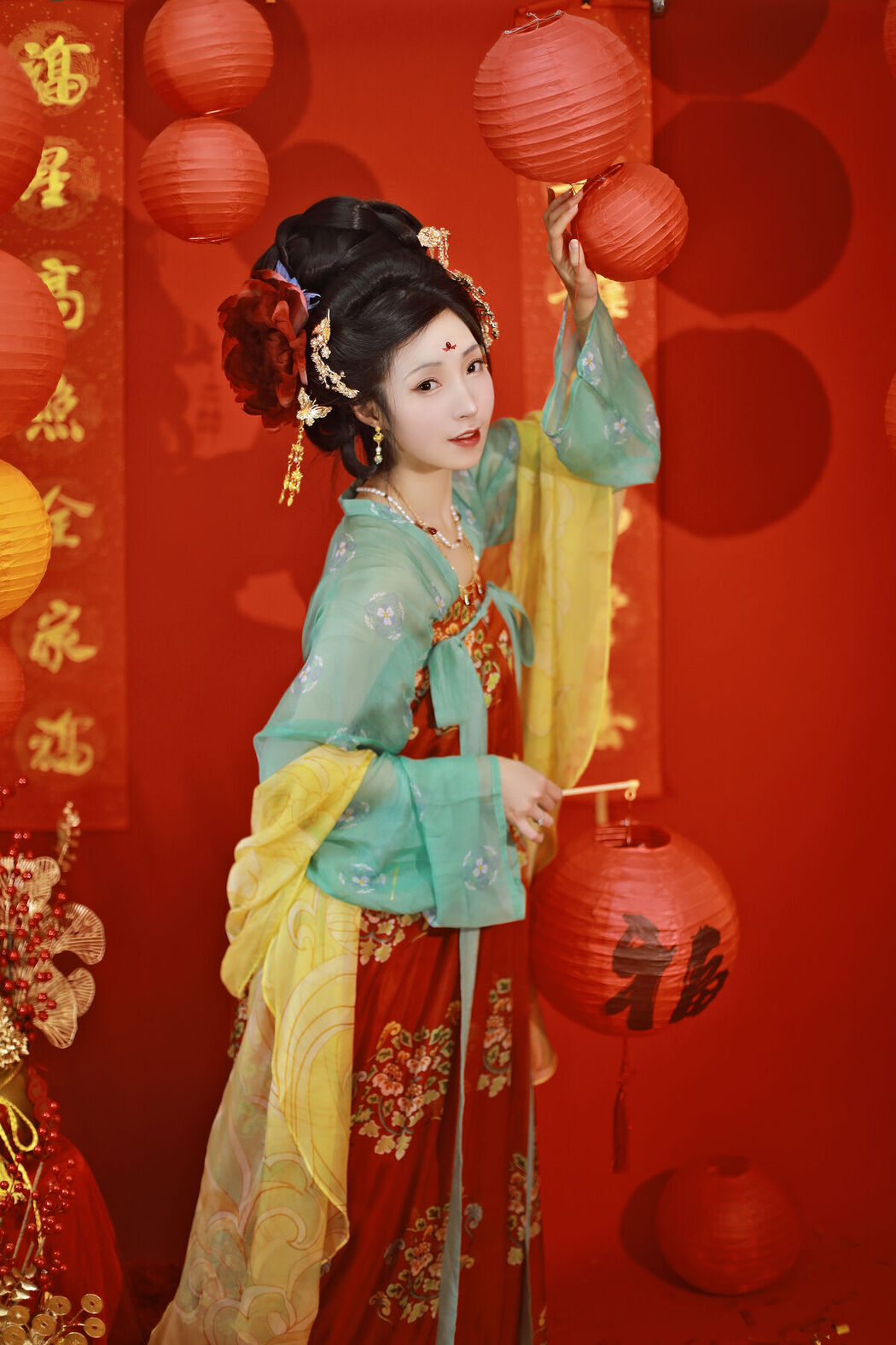 YiTuYu艺图语 Vol.8152 李猜 (23P)