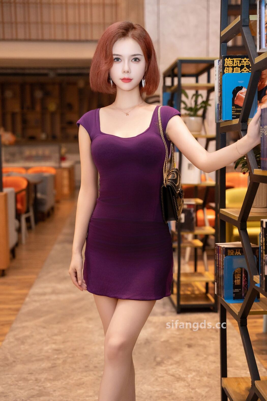 XR Uncensored Bai Zhi YY 白芷yy – R18 秀人网模特 性感紫色内衣 S Part01 (51P – 5V)