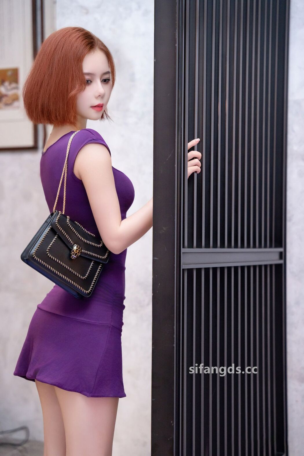 XR Uncensored Bai Zhi YY 白芷yy – R18 秀人网模特 性感紫色内衣 S Part01 (51P – 5V)