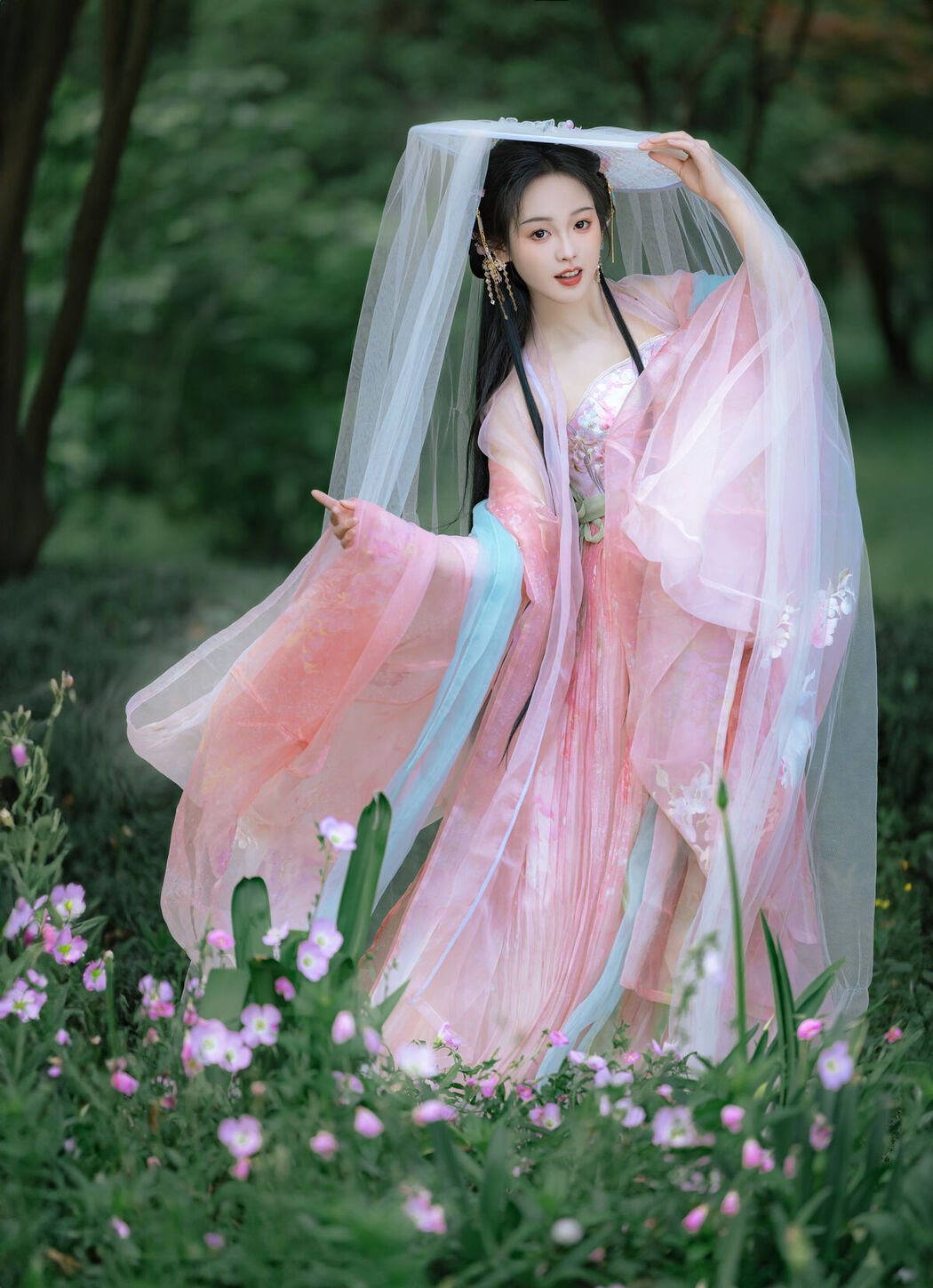 YiTuYu艺图语 Vol.8144 媛媛 (18P)