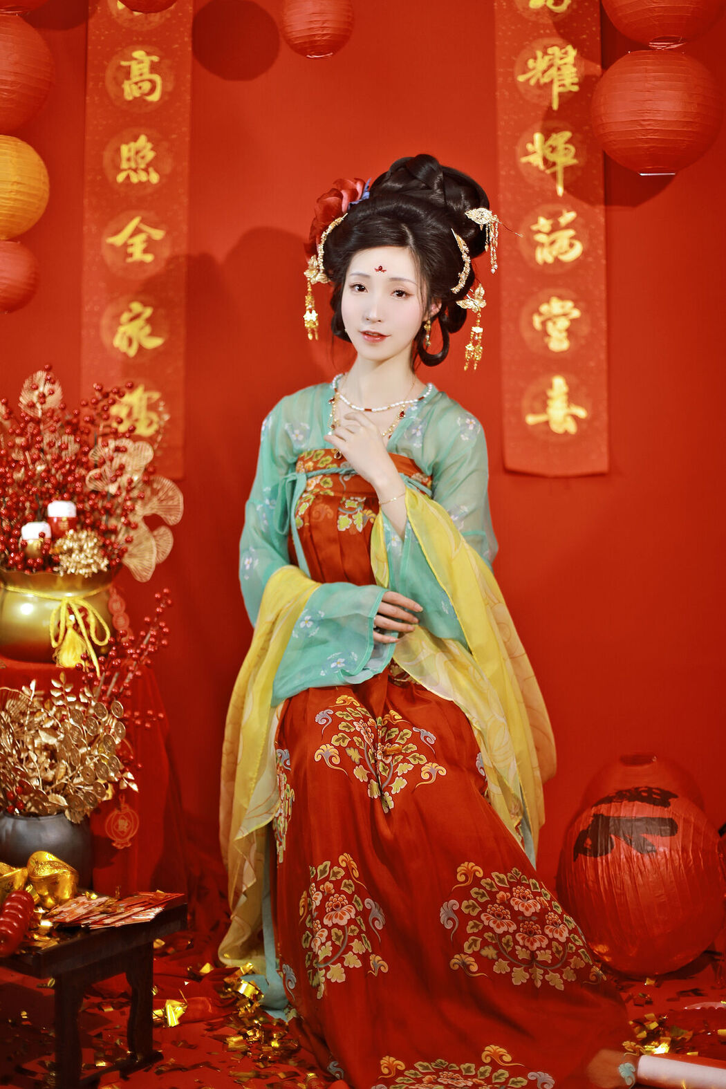 YiTuYu艺图语 Vol.8152 李猜 (23P)