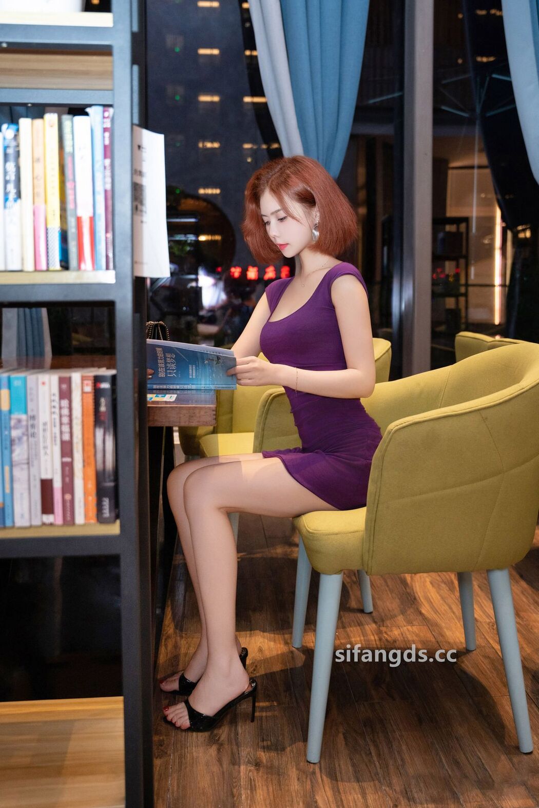 XR Uncensored Bai Zhi YY 白芷yy – R18 秀人网模特 性感紫色内衣 S Part01 (51P – 5V)