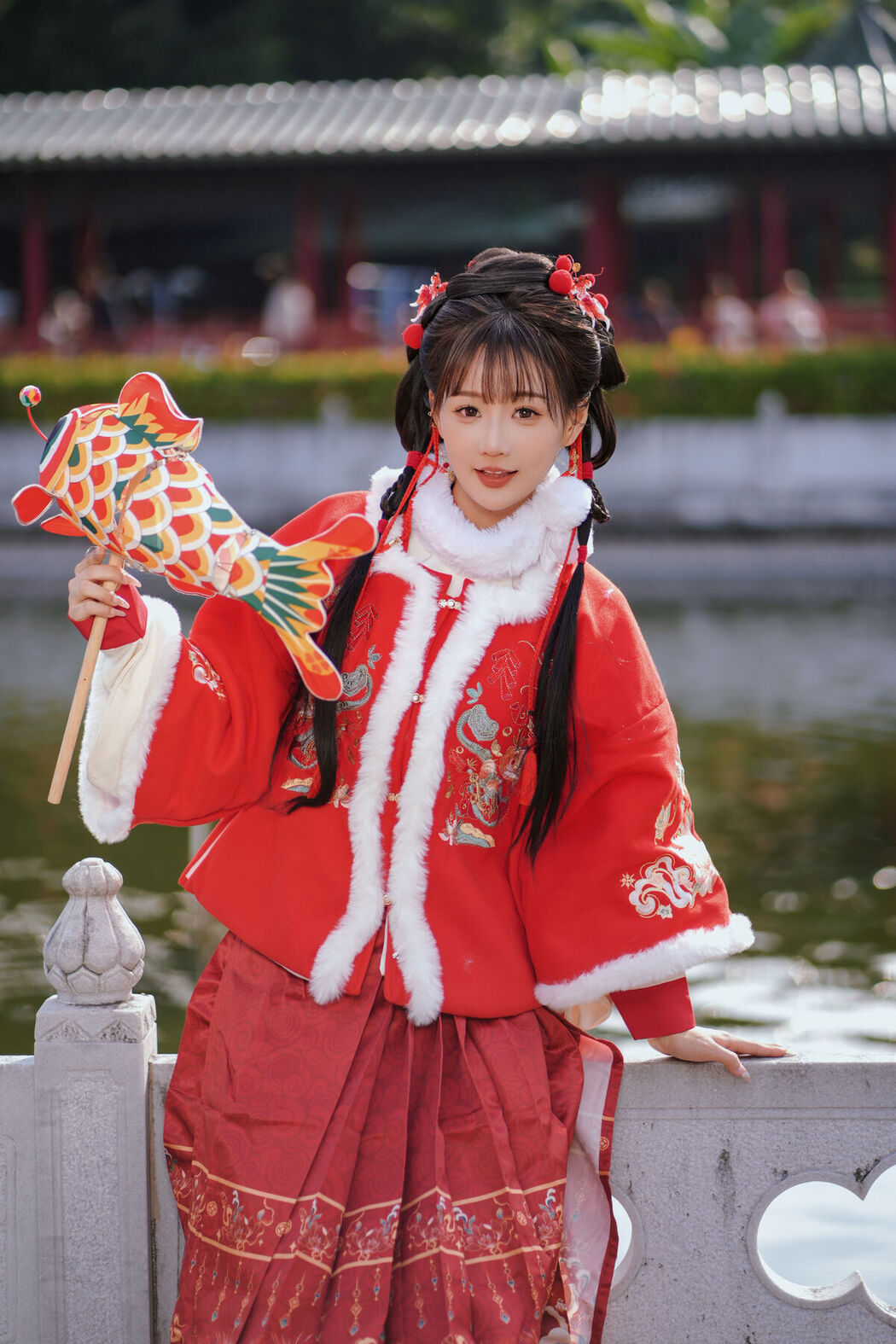 YiTuYu艺图语 Vol.8149 甜心小鹿 (27P)