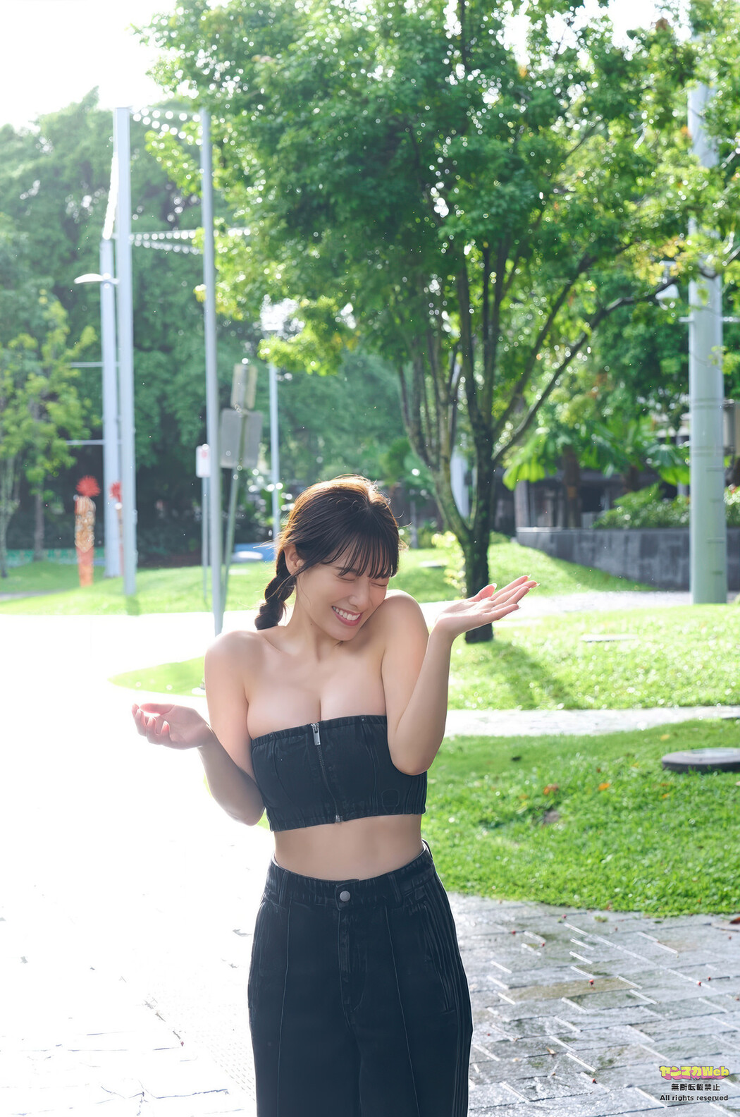 Kurea Hazuki 葉月くれあ, Young Magazine 2025 No.32 (ヤングマガジン 2025年32号)