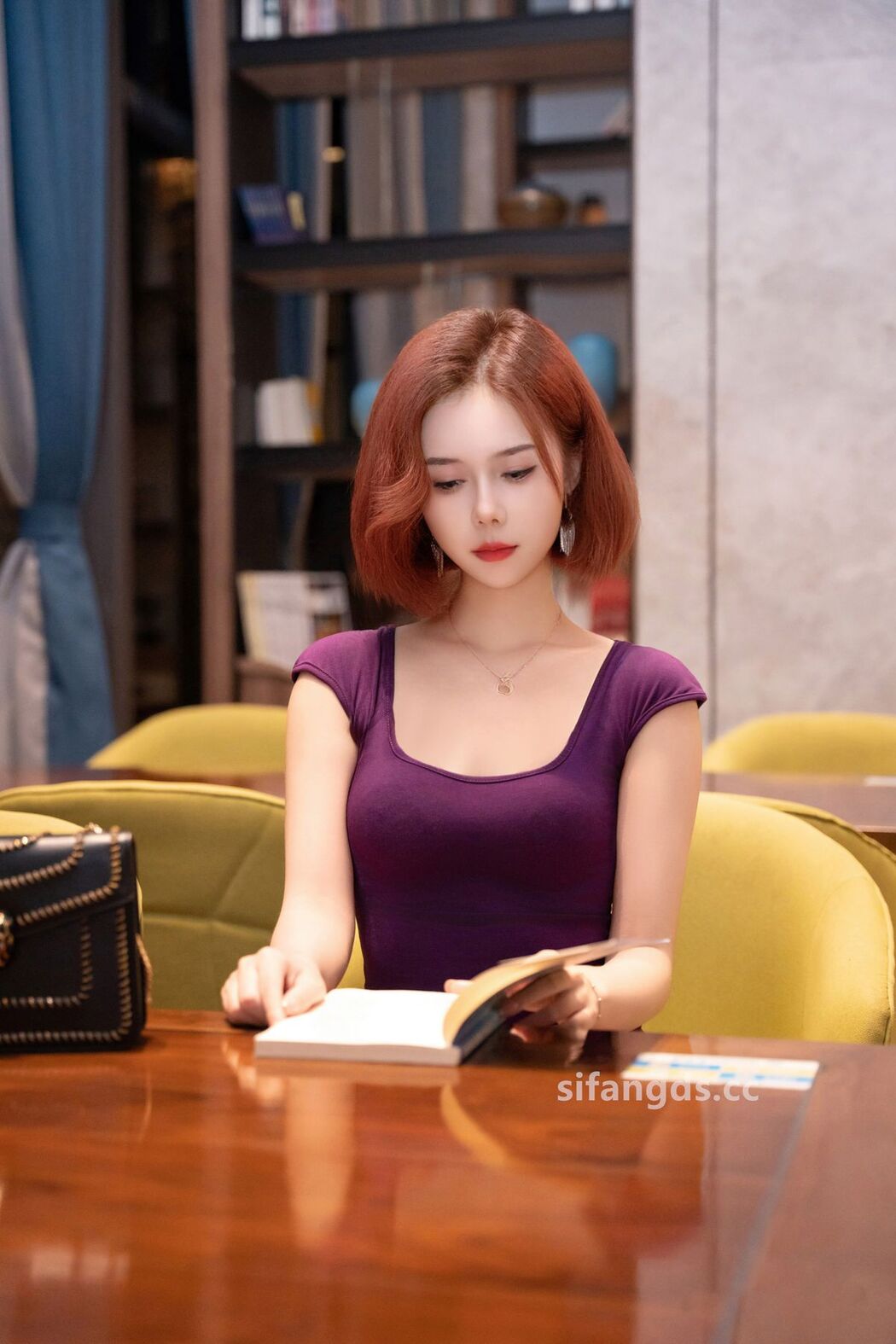 XR Uncensored Bai Zhi YY 白芷yy – R18 秀人网模特 性感紫色内衣 S Part02 (51P)