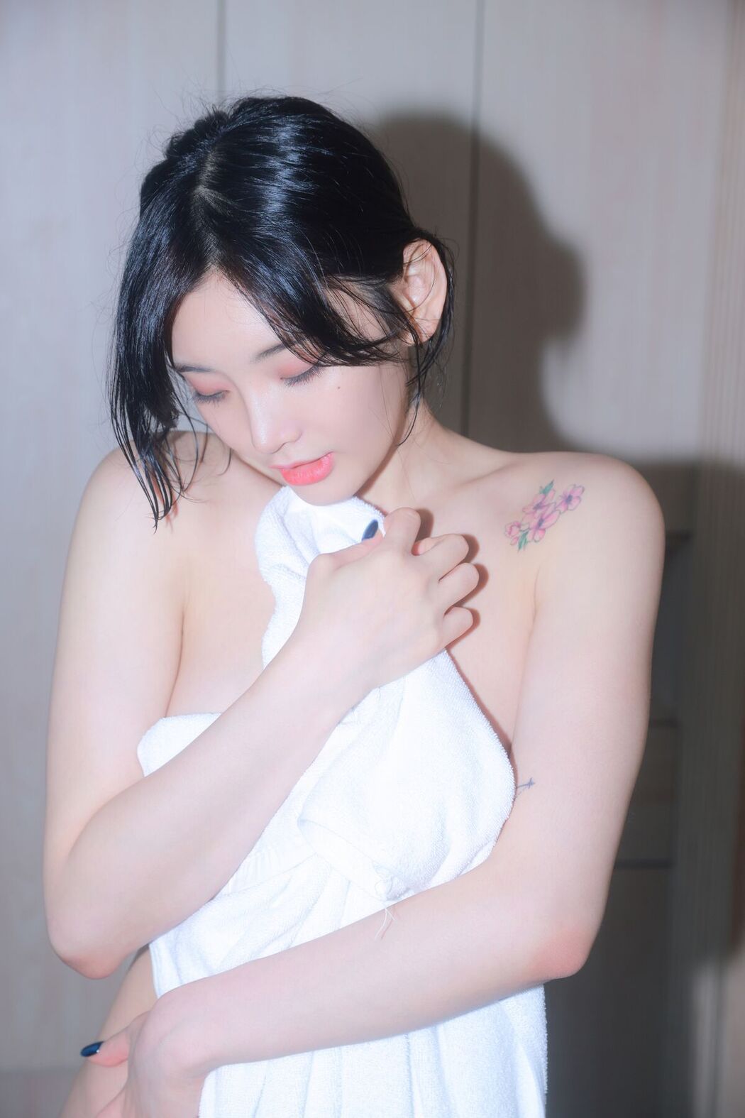 Sula 설아 – Navy Bodysuit Part3