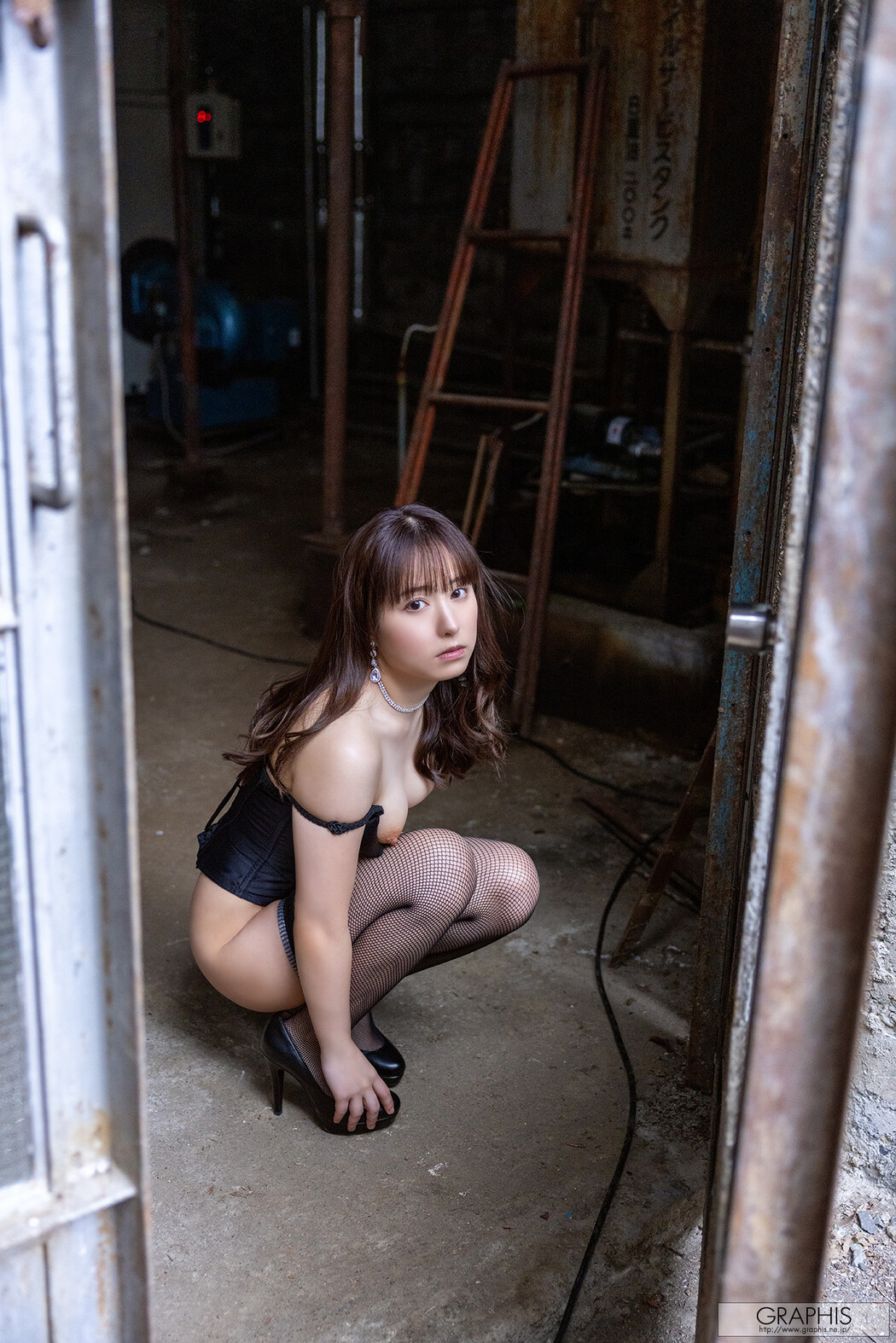 Ema Yano 矢埜愛茉, Graphis Gals 「Naturally」 Vol.05