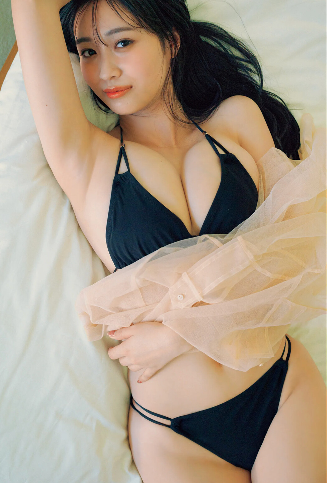 Aoi Mizobata 溝端葵, FRIDAY 2025.06.20 (フライデー 2025年6月20日号)