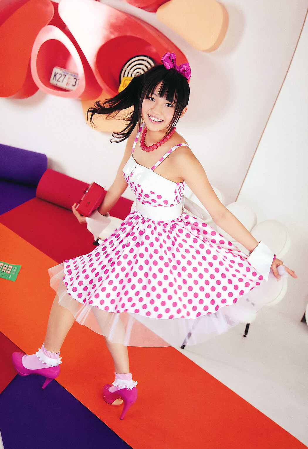 松井珠理奈・松井玲奈・高柳明音, Young Animal 2011 No.11 (ヤングアニマル 2011年11号)