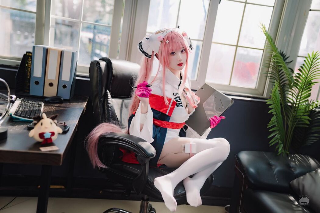 Coser@羽生三未 – 碧蓝航线真爱包 Part1 (51P)