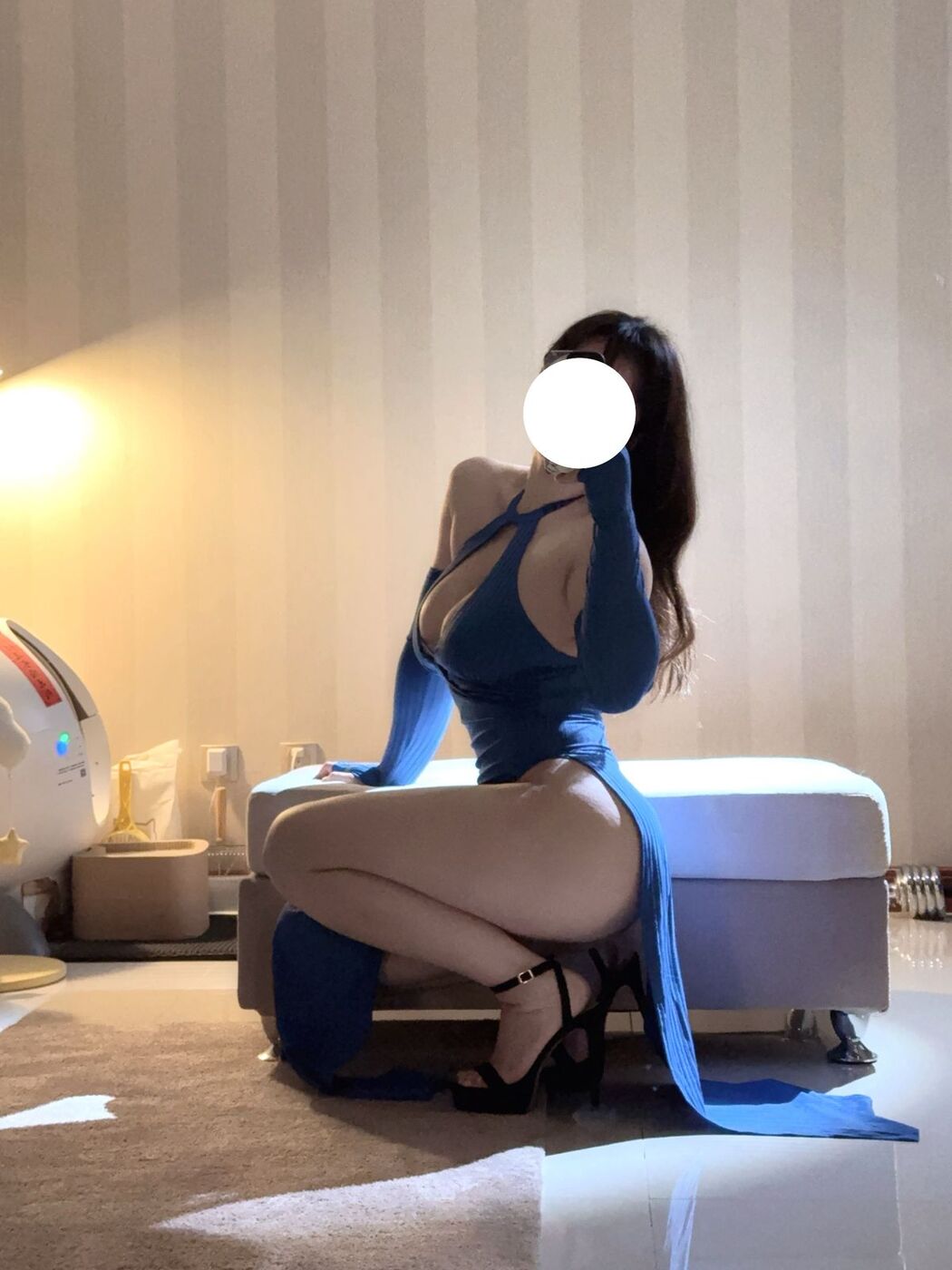Coser@皮皮奶可可爱了啦 – 蓝色旗袍 (18P – 1V)