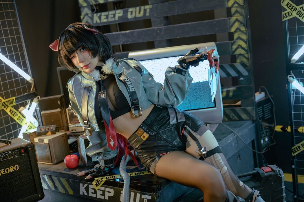 Coser@UmekoJ – Jane Doe Part1 (54P – 10V)