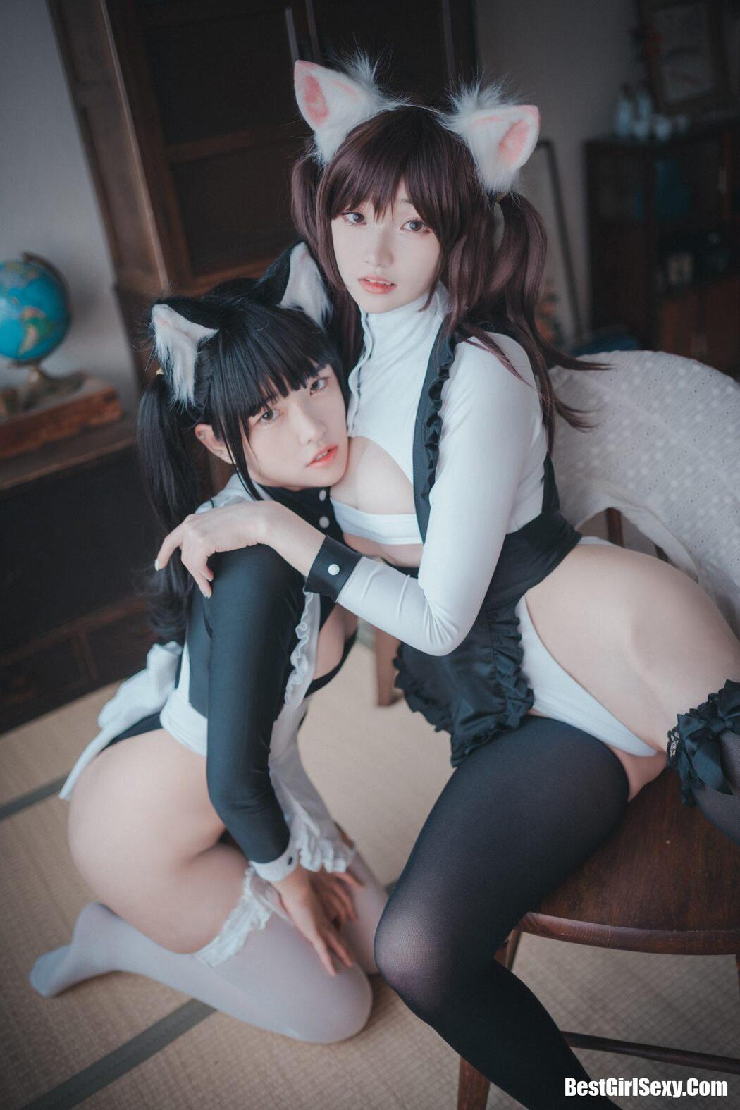 DJAWA Bambi (밤비) & Sonson (손손) Maid Mansion W B