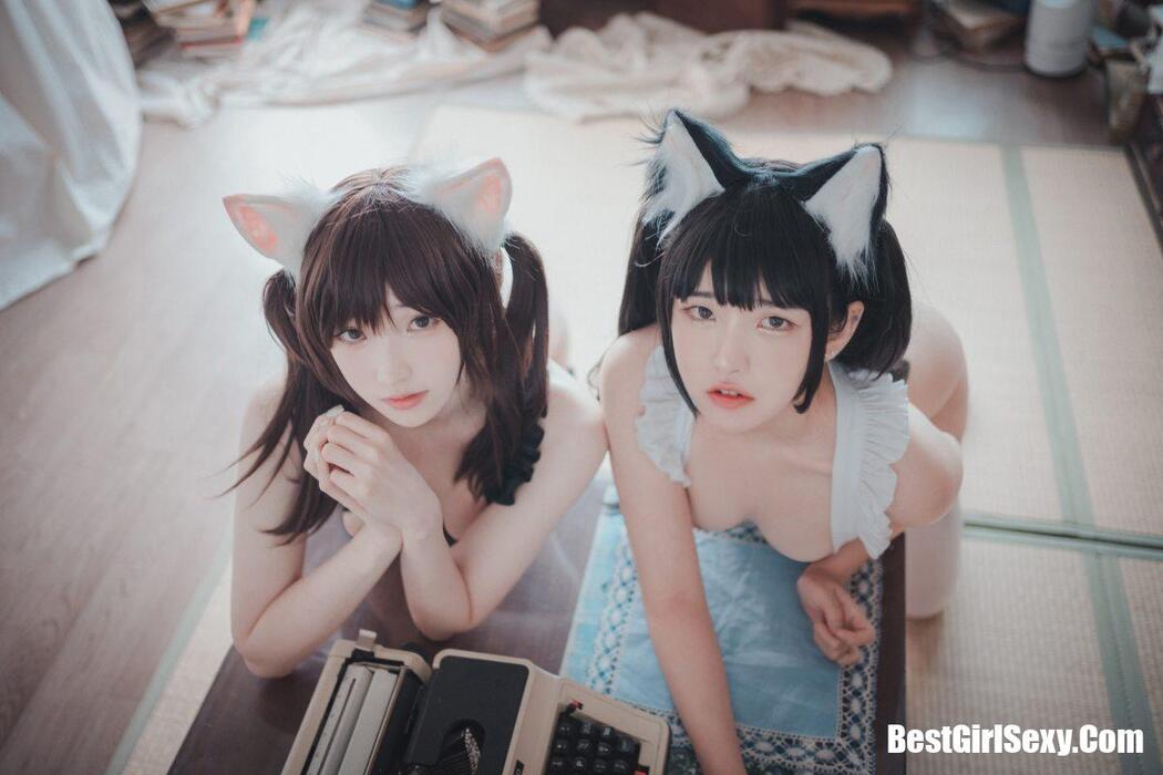 DJAWA Bambi (밤비) & Sonson (손손) Maid Mansion W B