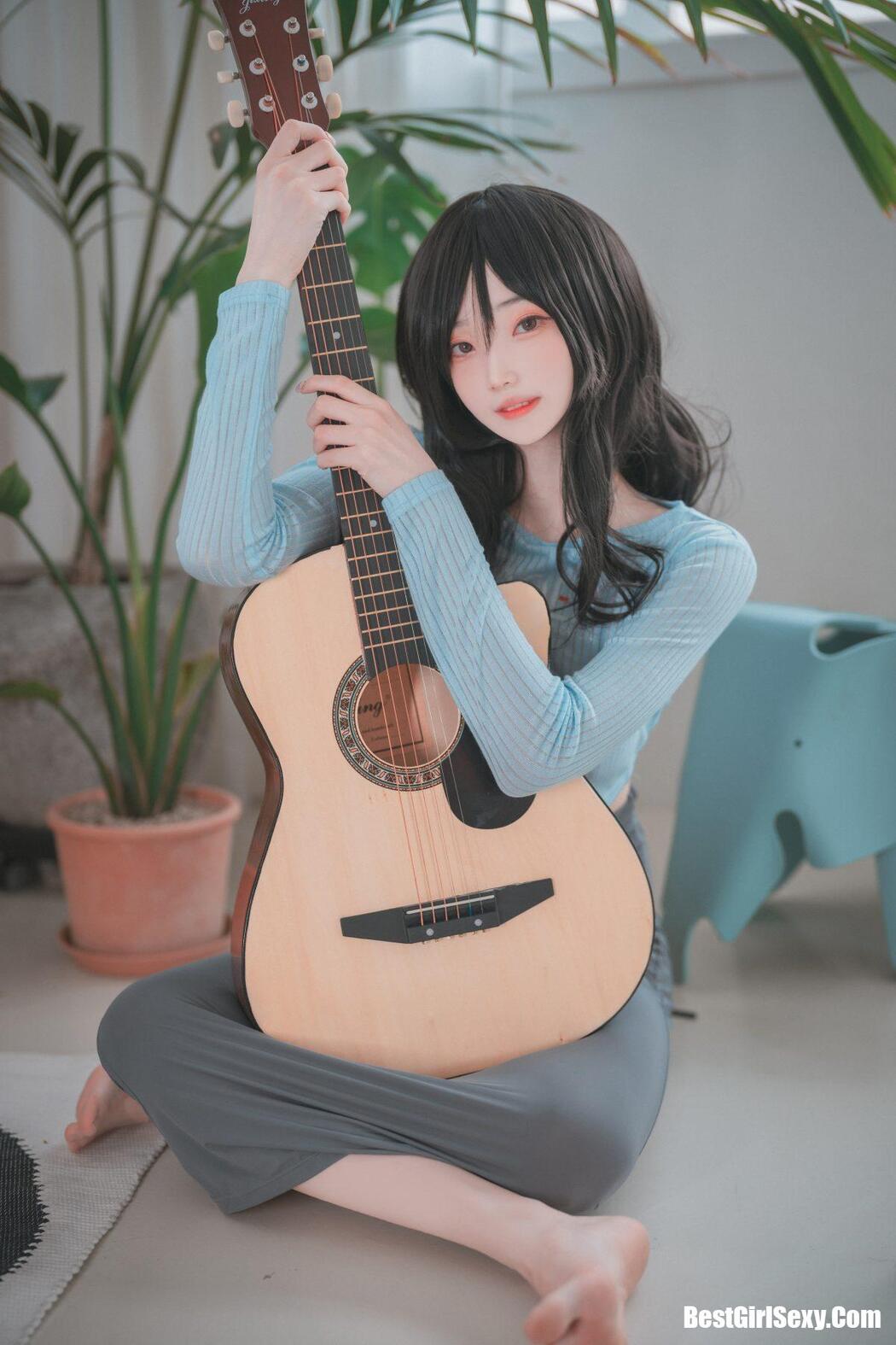 DJAWA Bambi (밤비) iila illa A