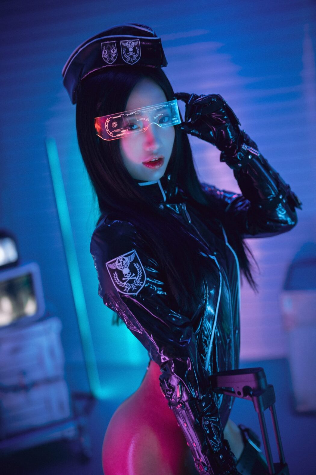 DJAWA Booty Queen Naughty Operators B