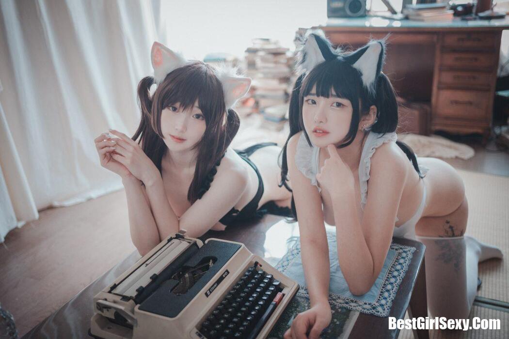 DJAWA Bambi (밤비) & Sonson (손손) Maid Mansion W B