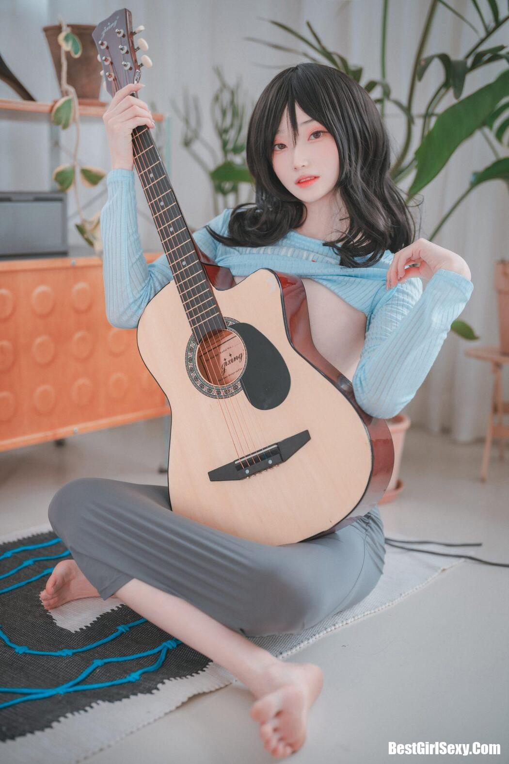 DJAWA Bambi (밤비) iila illa A