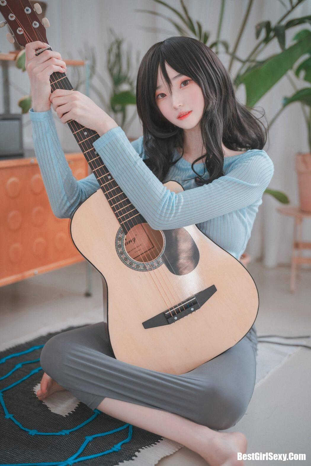 DJAWA Bambi (밤비) iila illa A
