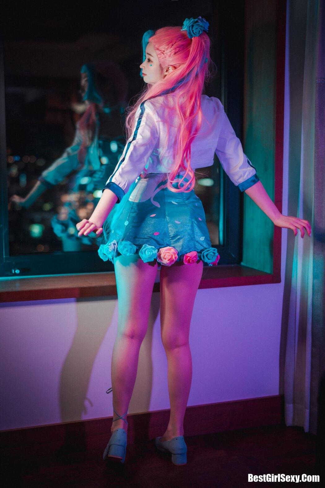 DJAWA Bambi (밤비) Seraphine The Starry-Eyed Songstress (League of Legends) B