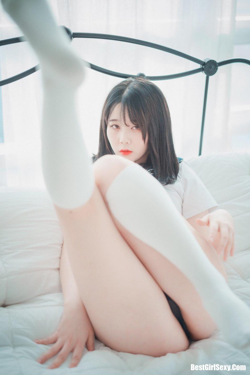 DJAWA Zia (지아) Swimming Lessons