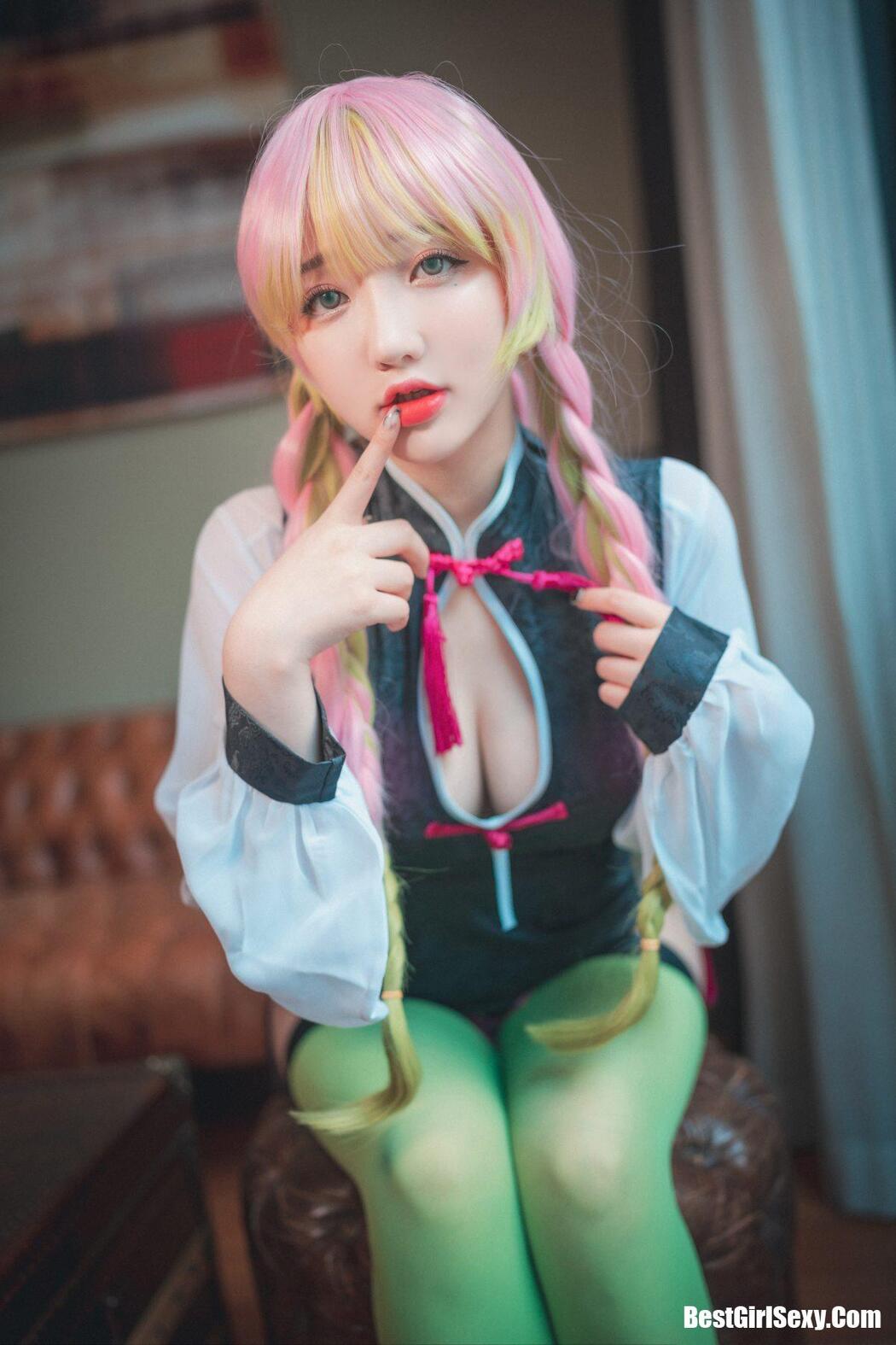 DJAWA Son Ye-Eun (손예은) Kimetsu no Yaiba Mitsuri Kanroji A