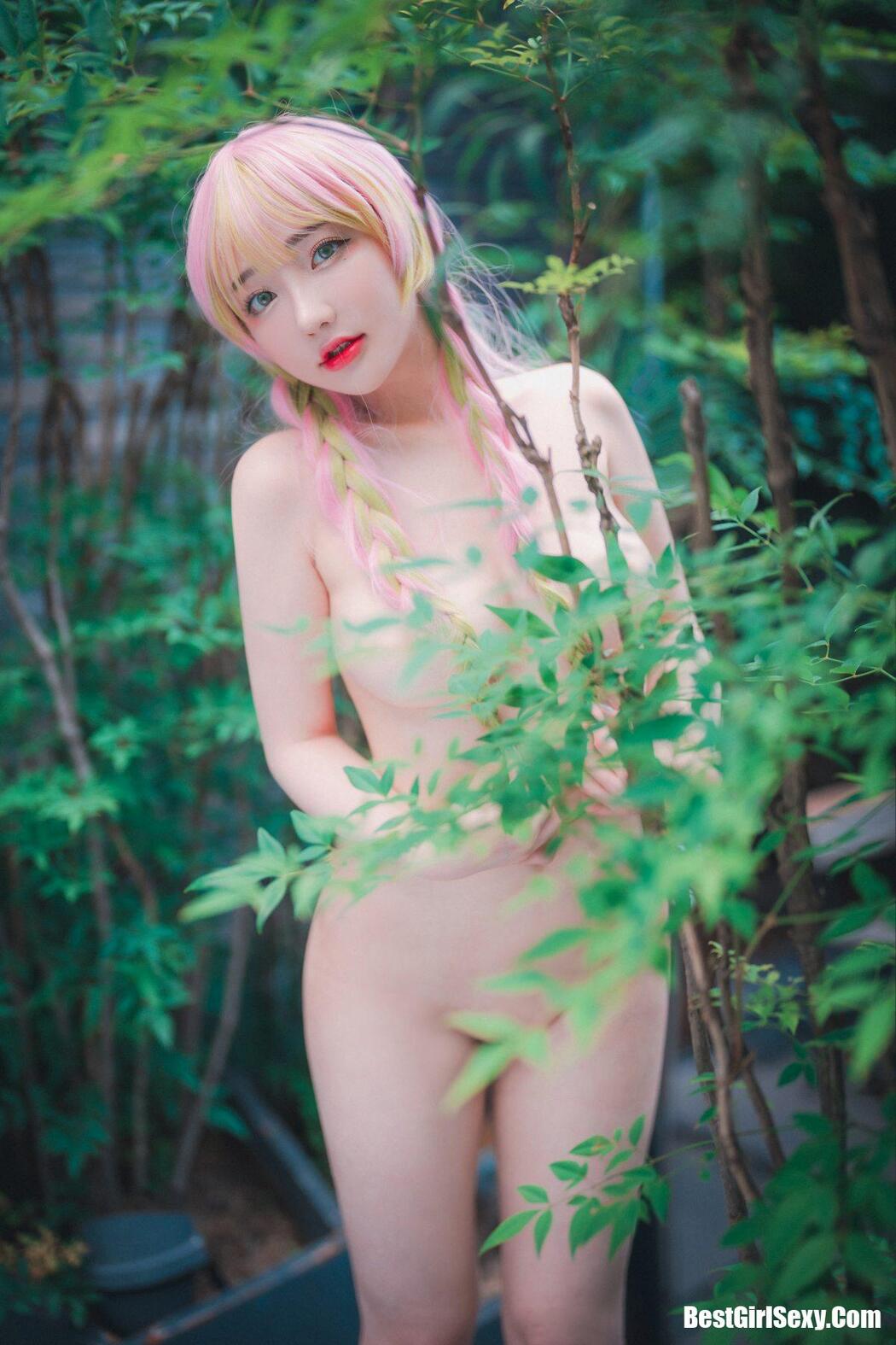 DJAWA Son Ye-Eun (손예은) Kimetsu no Yaiba Mitsuri Kanroji B