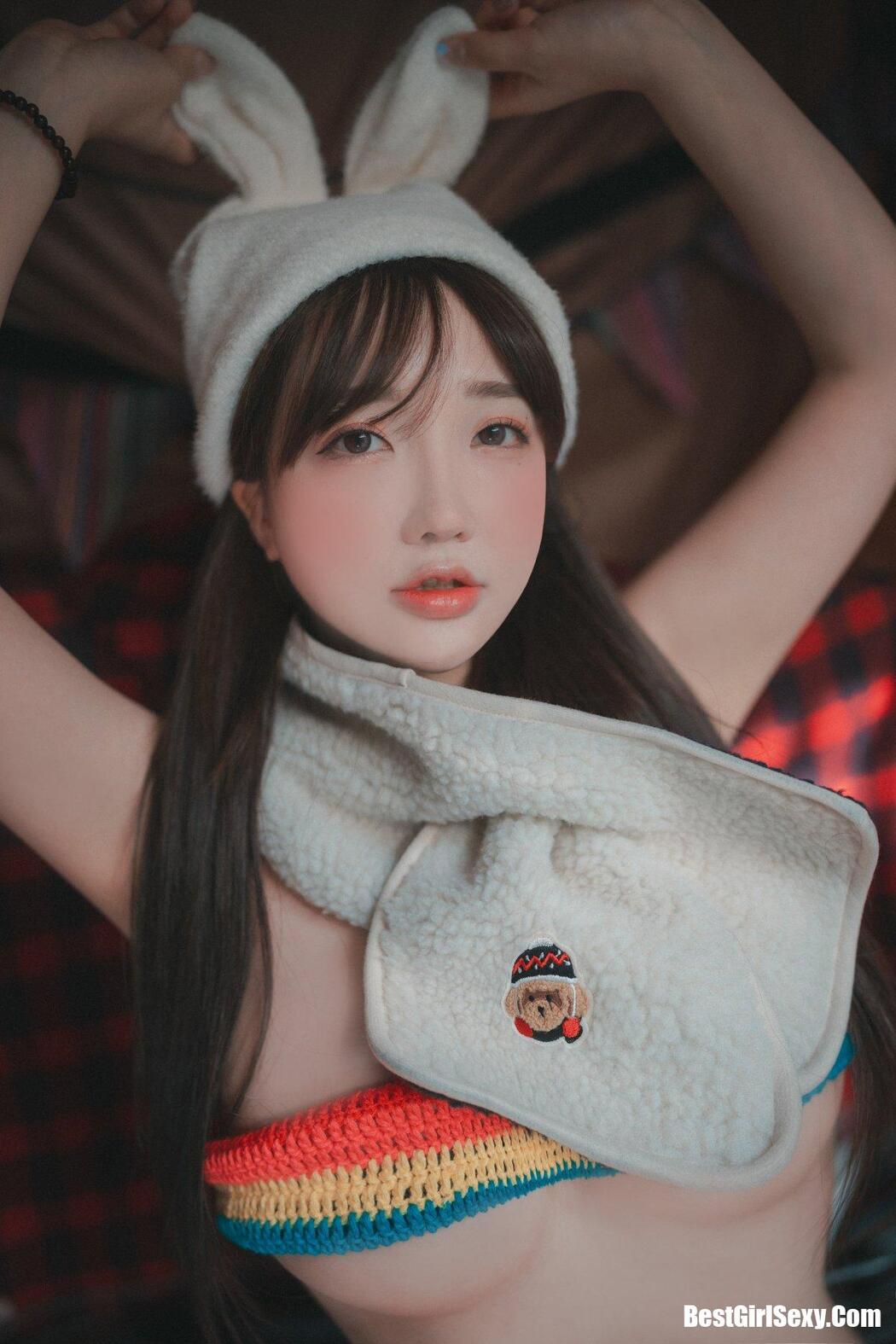 DJAWA Son Ye-Eun (손예은) Romantic Winter Glamping