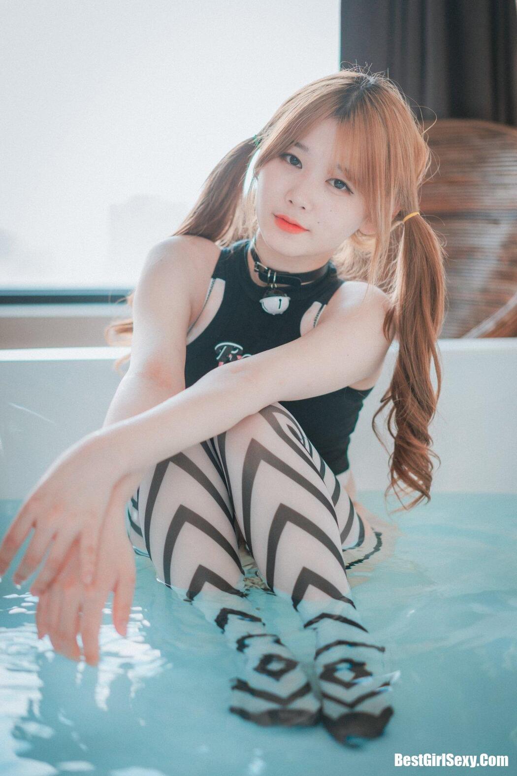 DJAWA Zia Swimming Lessons #2