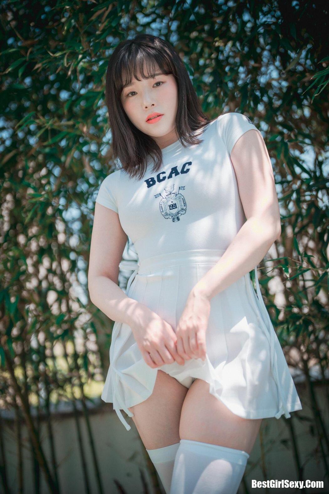 DJAWA Pia (피아) Classic Athletic Girl