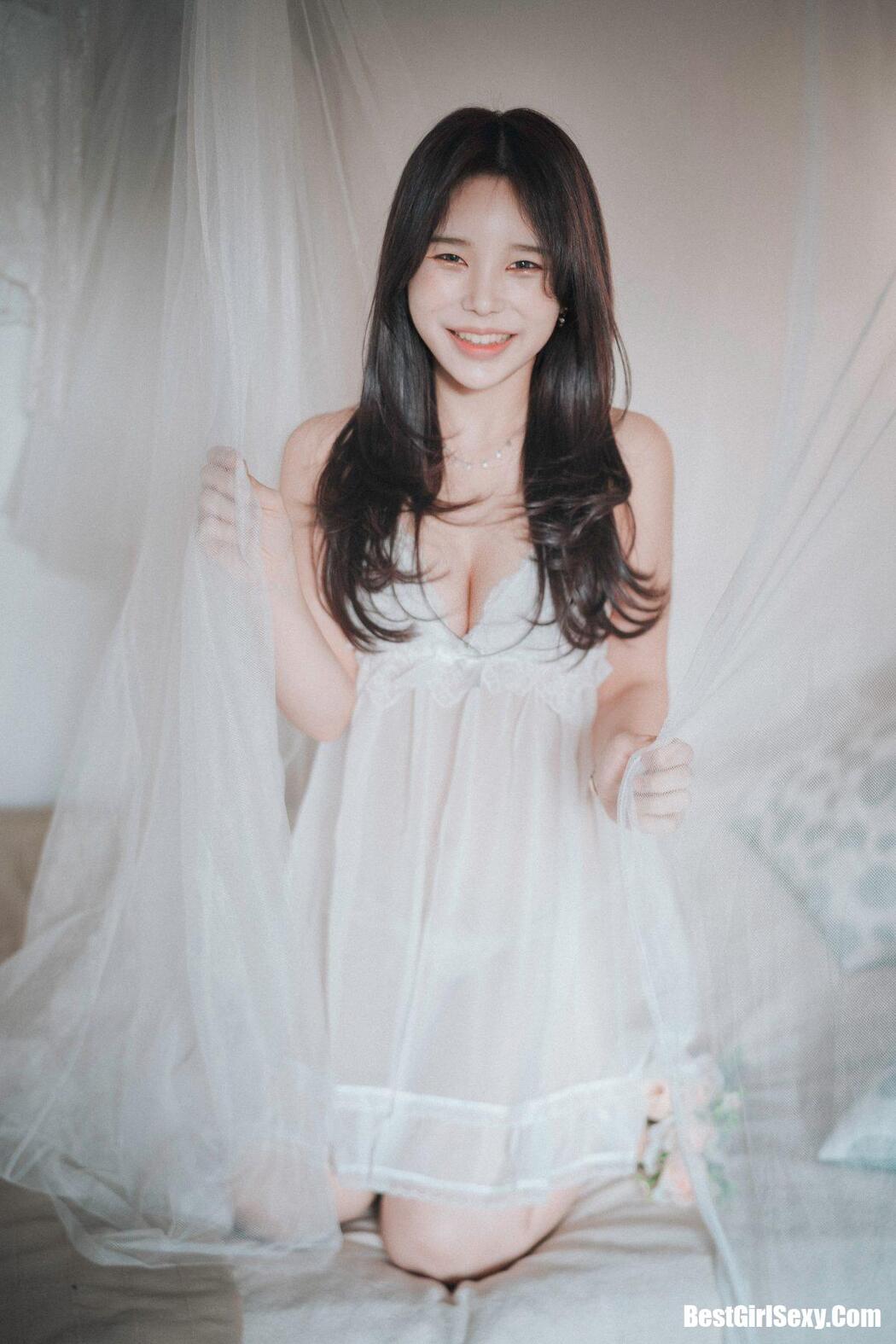 DJAWA Zzyuri (쮸리) Alluring White