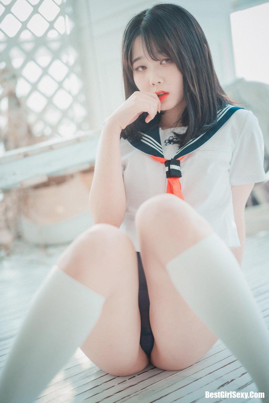 DJAWA Zia (지아) Swimming Lessons