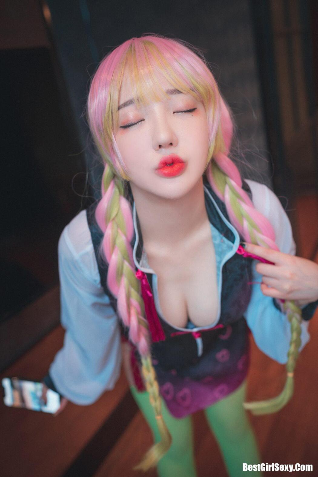 DJAWA Son Ye-Eun (손예은) Kimetsu no Yaiba Mitsuri Kanroji A