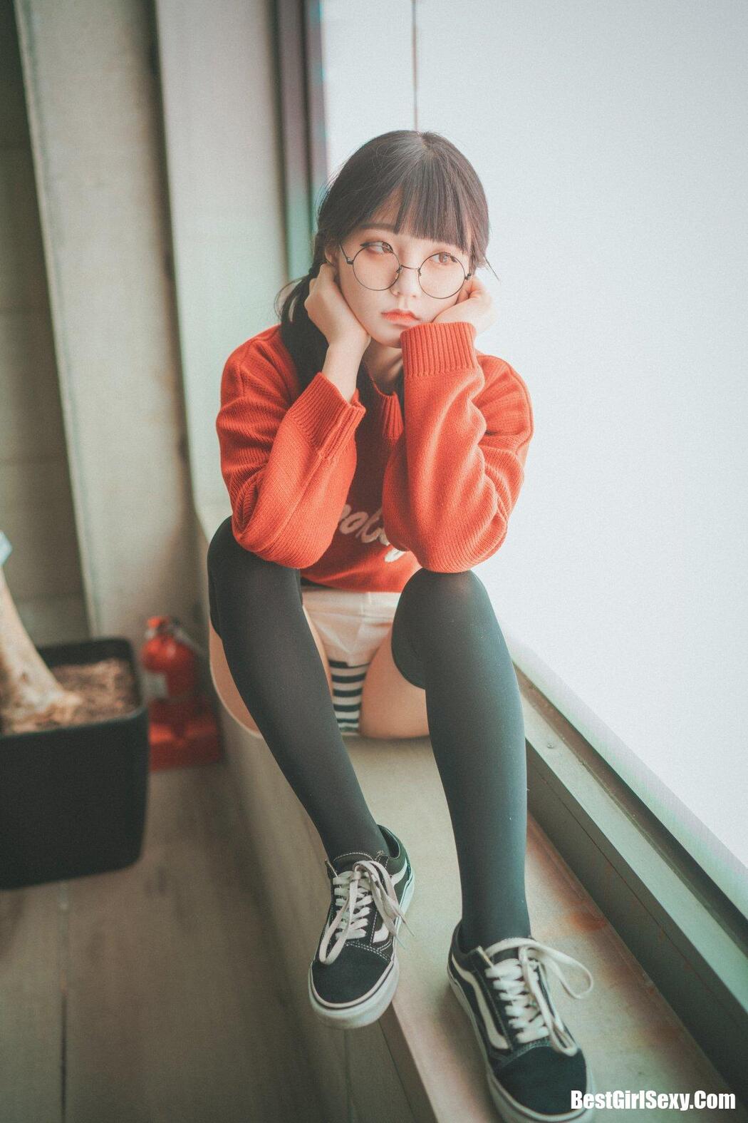 DJAWA Jeong Jenny Brooklyn Girl