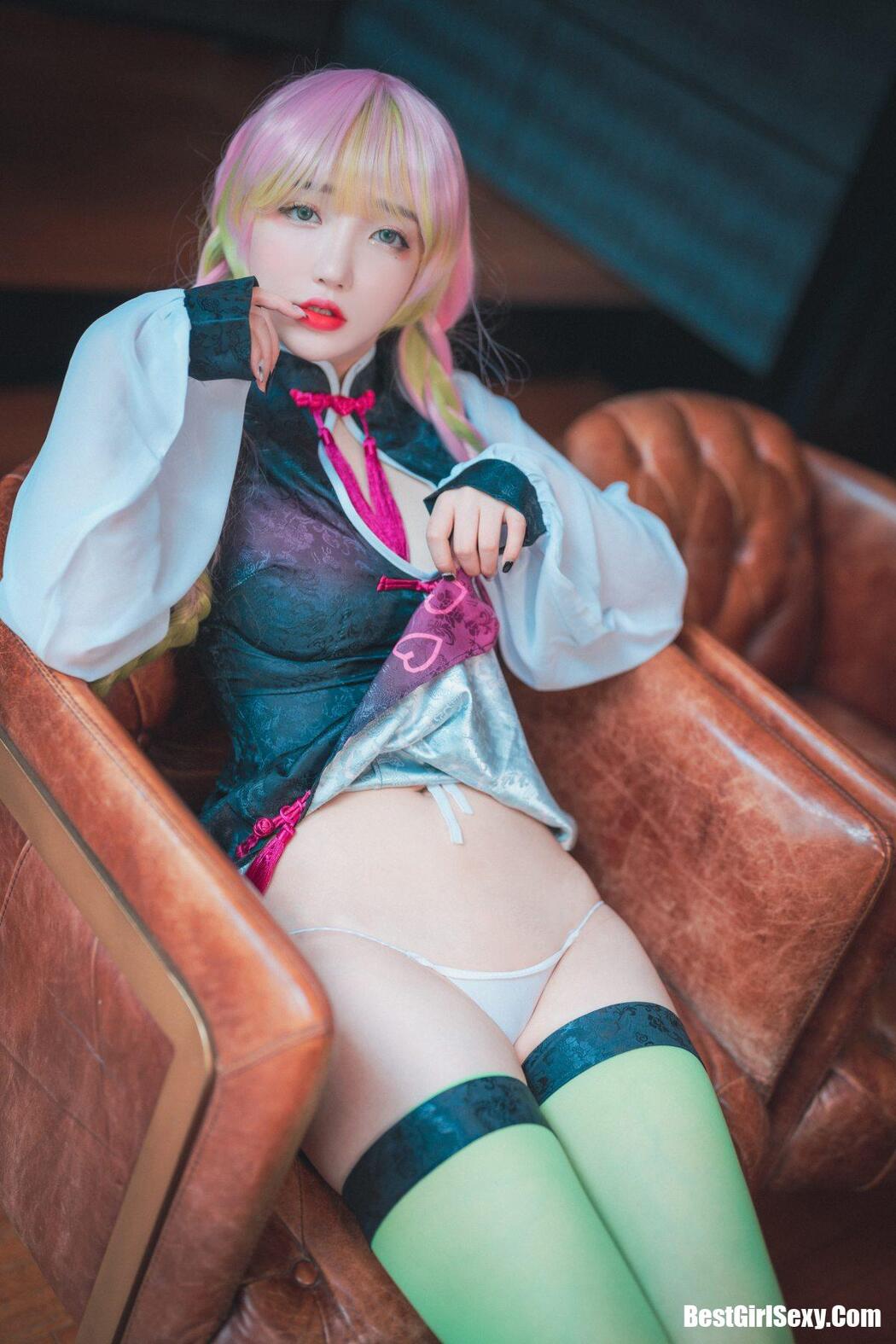 DJAWA Son Ye-Eun (손예은) Kimetsu no Yaiba Mitsuri Kanroji A