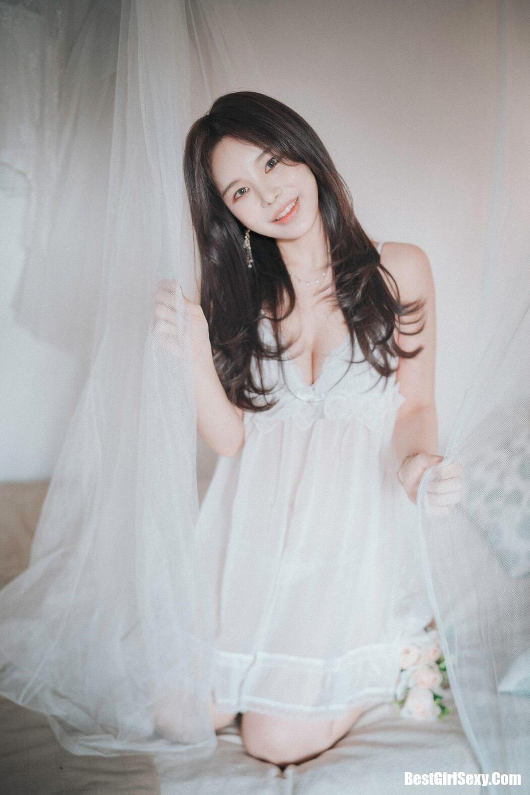 DJAWA Zzyuri (쮸리) Alluring White