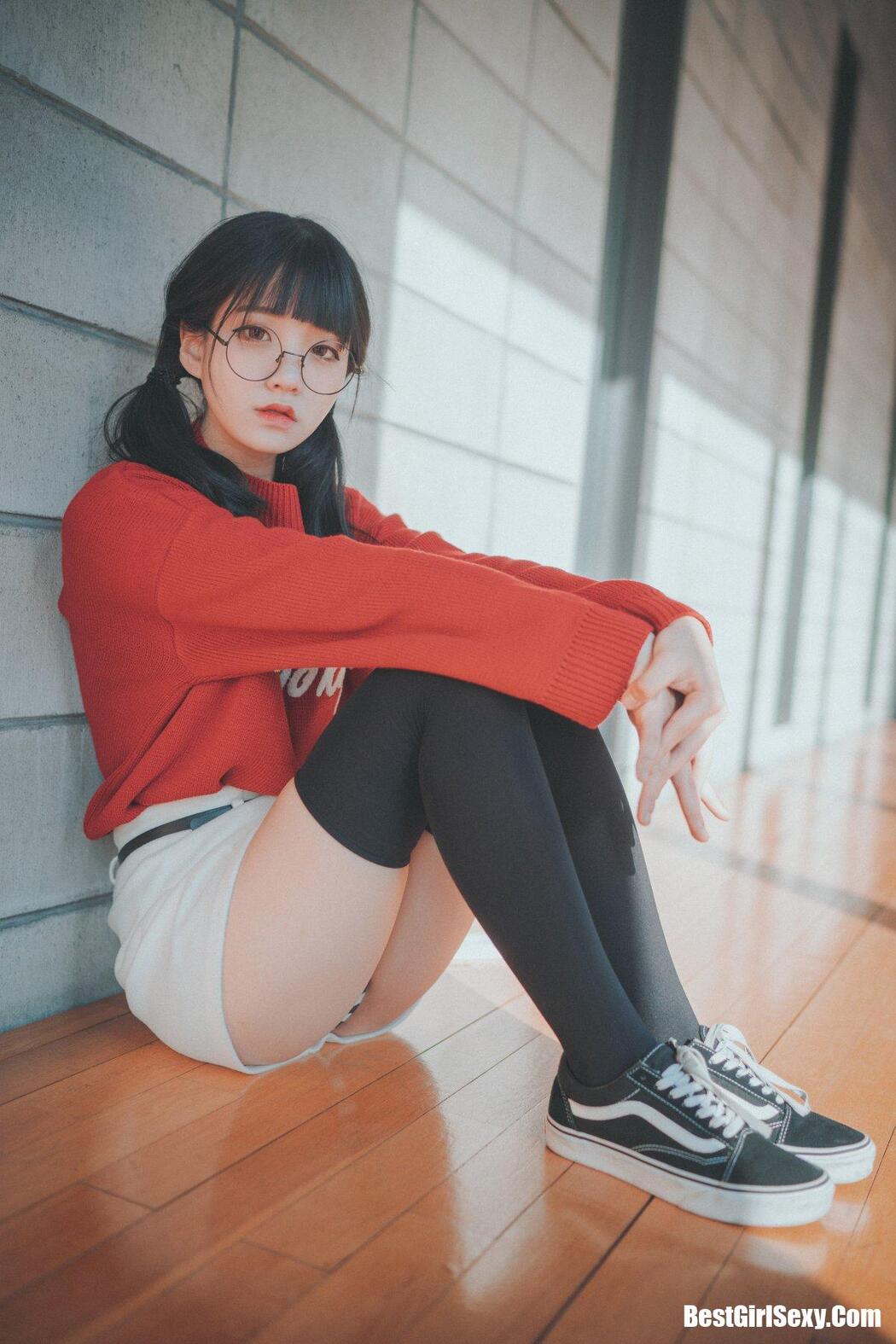 DJAWA Jeong Jenny Brooklyn Girl