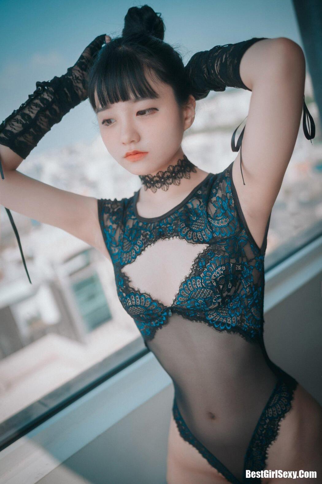 DJAWA Jenny Empress of Bunny