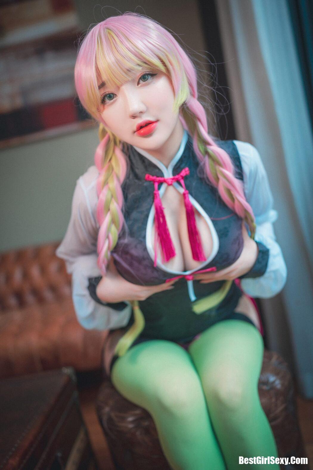 DJAWA Son Ye-Eun (손예은) Kimetsu no Yaiba Mitsuri Kanroji A