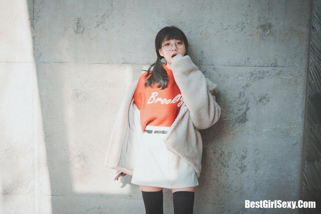 DJAWA Jeong Jenny Brooklyn Girl