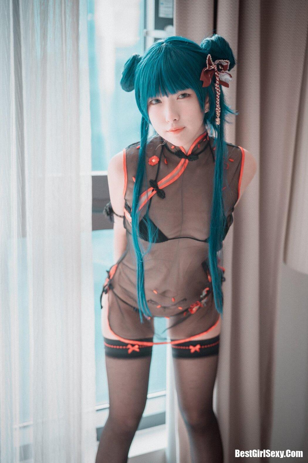 DJAWA Sonson (손손) Sheer Qipao Girl