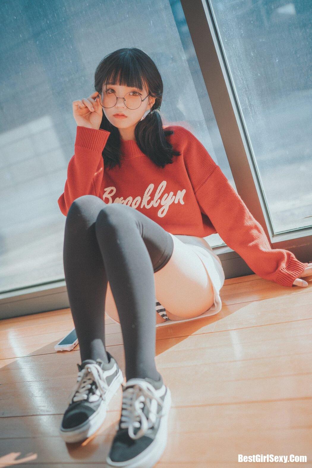 DJAWA Jeong Jenny Brooklyn Girl